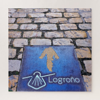 Yellow arrow jigsaw puzzle