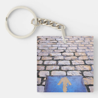 Yellow arrow key ring