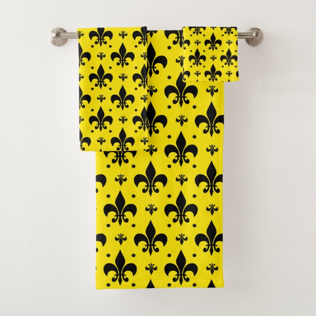 Yellow Background Fleur-de-lis Pattern Design  Bath Towel Set (Insitu)