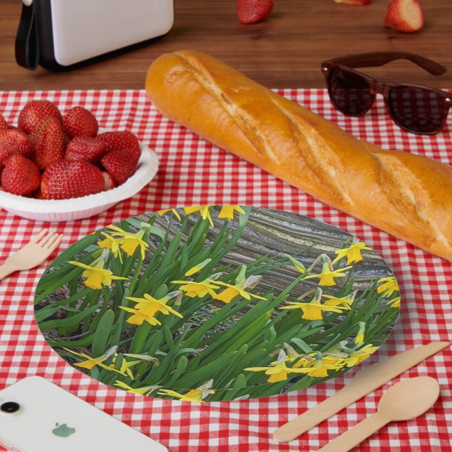Yellow Daffodil Blooms Floral Paper Plate (Picnic)