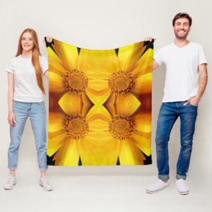 Yellow Daisy Flower Petals And Centre Pattern   Fleece Blanket