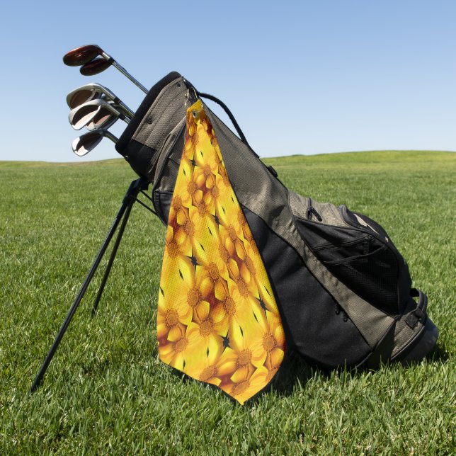 Yellow Daisy Flower Petals And Centre Pattern    Golf Towel (Green)
