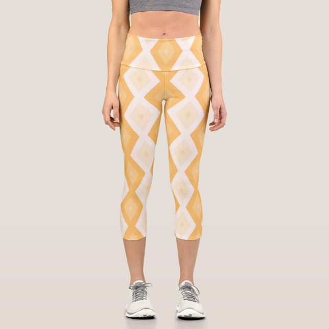 Yellow diamond pattern capri leggings (Front)