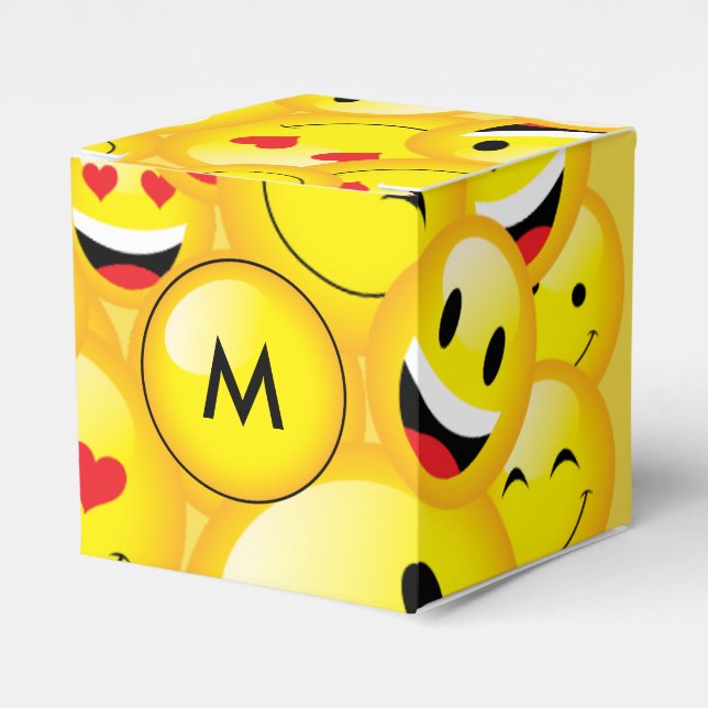 Yellow Emoji Party Emoticon Faces Pattern Favour Box (Front Side)