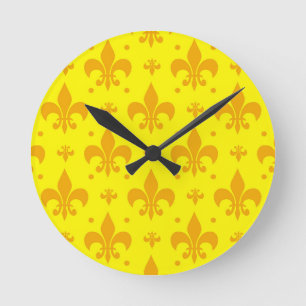 Yellow Fleur-de-lis Pattern Design  Round Clock