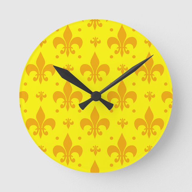 Yellow Fleur-de-lis Pattern Design  Round Clock (Front)