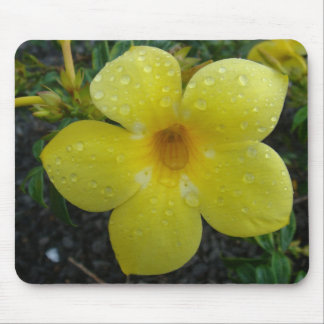 Yellow flower mouse mat