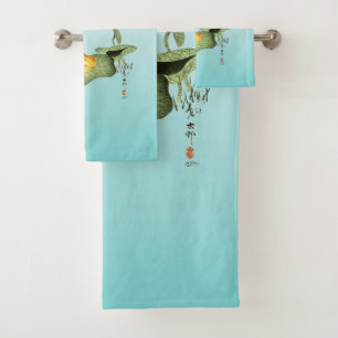 Yellow Frog on Lotus Leaf Bath Towel Set