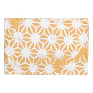 Yellow geometric pattern pillowcase
