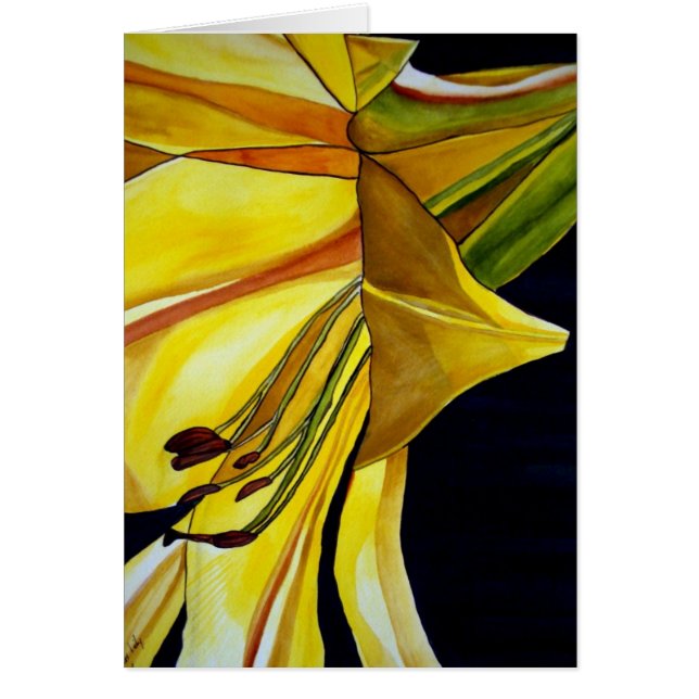 Yellow golden spledor lily flower (Front)