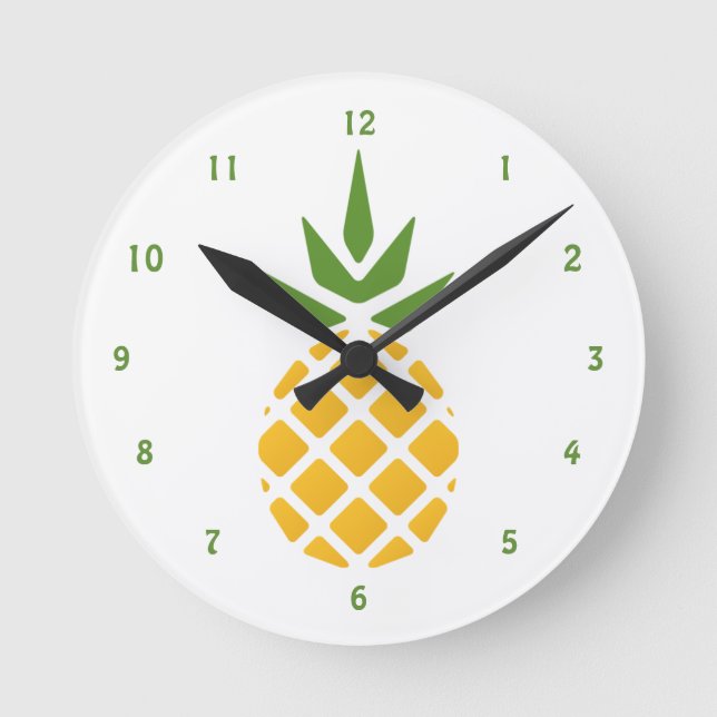 Yellow Hawaiin Pineapple Round Clock (Front)