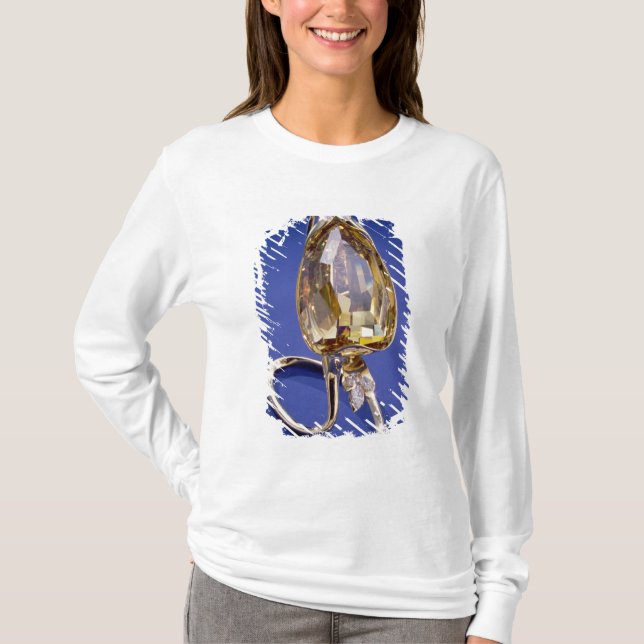 Yellow 'Incomparable' diamond in a gold setting T-Shirt (Front)