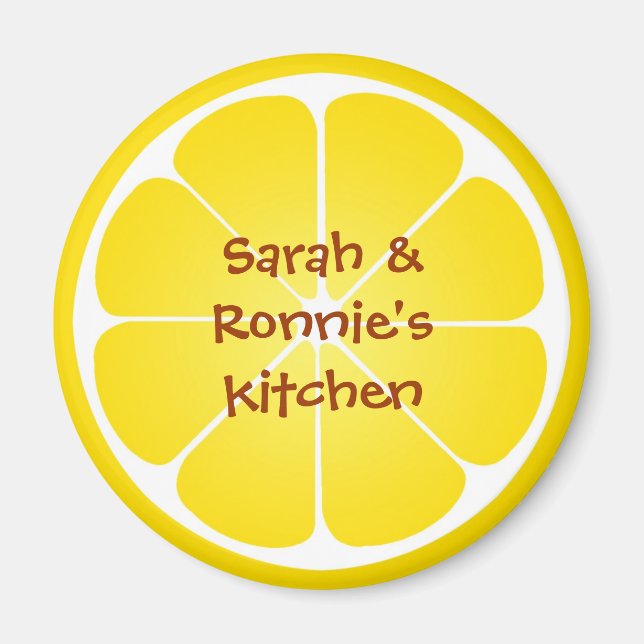 Yellow juicy lemon slice round magnet party favour (Front)