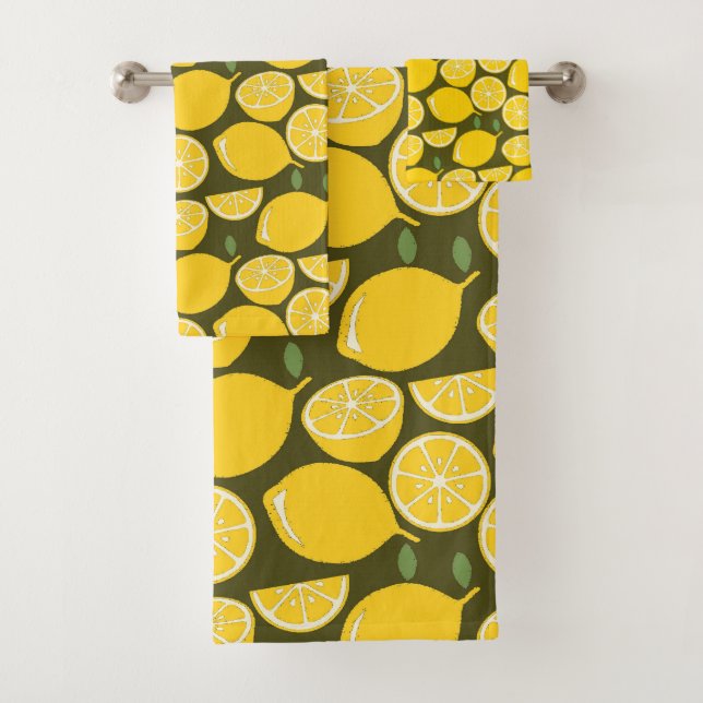 Yellow Lemons & Olive Green Pattern: Modern Citrus Bath Towel Set (Insitu)