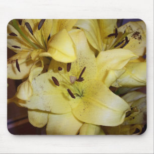 Yellow lillies mouse mat