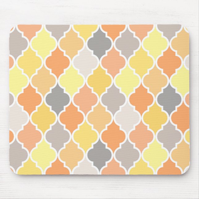Yellow, orange and grey quatrefoil pattern mouse mat (Front)