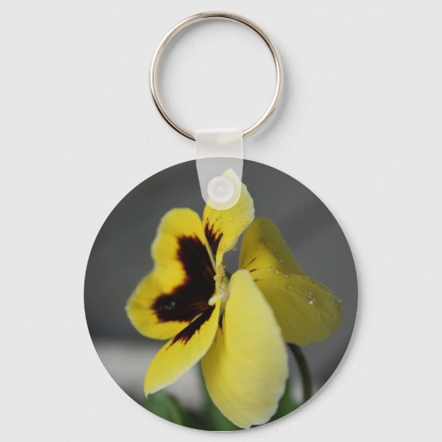 Yellow pansy key ring (Front)