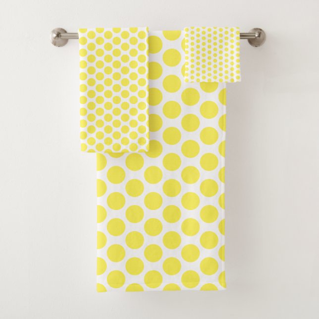 Yellow Polka Dot Design Bath Towel Set (Insitu)