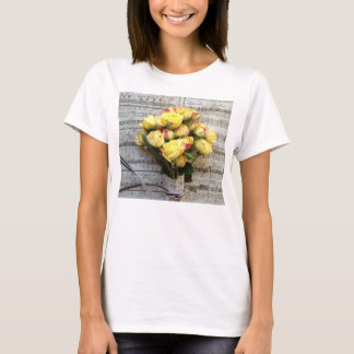 Yellow roses on old music T-Shirt