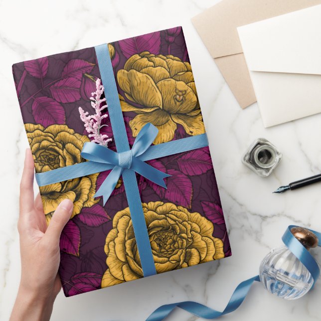 Yellow roses wrapping paper (Gifting)