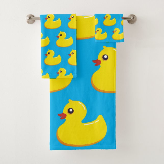 yellow rubber duck pattern  bath towel set (Insitu)