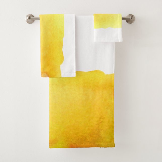 Yellow sand watercolor beach theme bath towel set (Insitu)