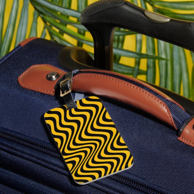 yellow waves luggage tag (Front Insitu 1)
