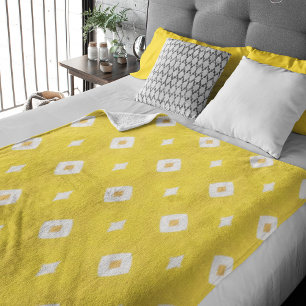 Yellow White Retro Geometric Pattern Fleece Blanket
