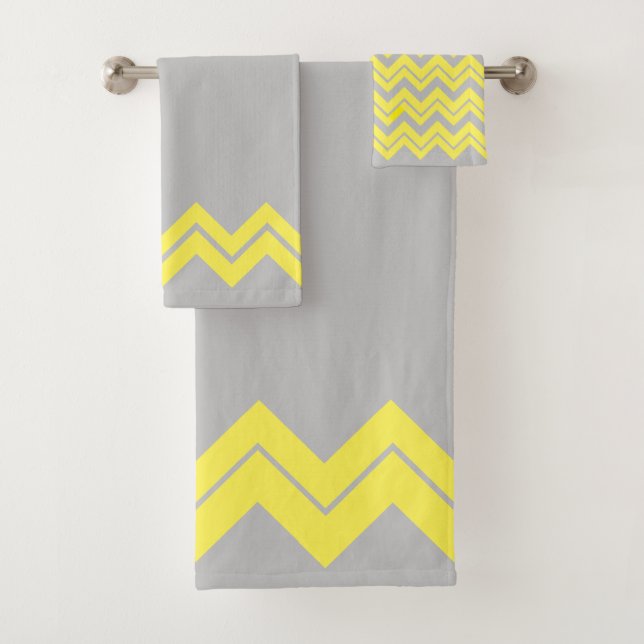 Yellow Zigzag on Grey 2 Bath Towel Set (Insitu)