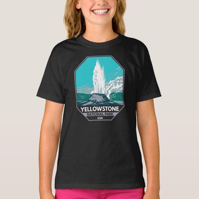 Yellowstone National Park Castle Geyser Vintage   T-Shirt (Front)