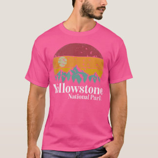 Yellowstone National Park Mountains Retro Hiking C T-Shirt