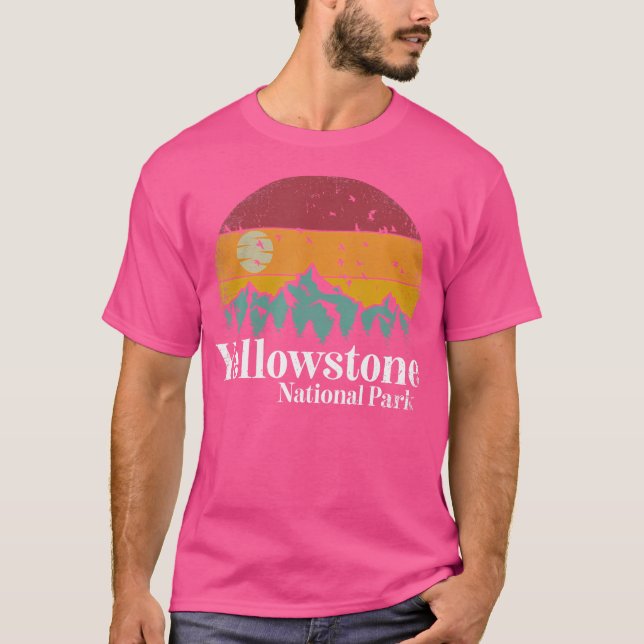 Yellowstone National Park Mountains Retro Hiking C T-Shirt (Front)