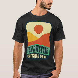 Yellowstone National Park Retro Sunset Vintage Bad T-Shirt