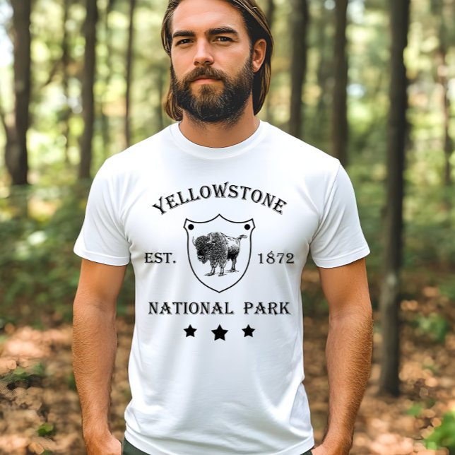 Yellowstone national park T-Shirt (Creator Uploaded)