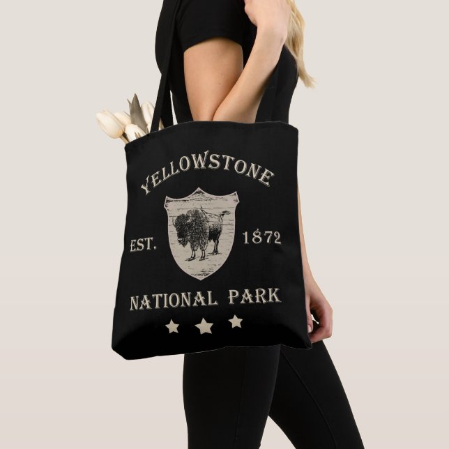 Yellowstone national park tote bag (Close Up)