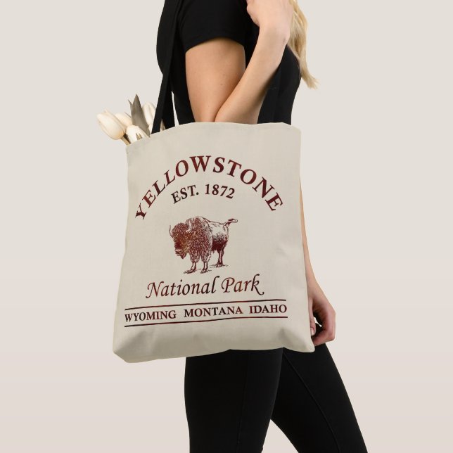 Yellowstone national park tote bag (Close Up)