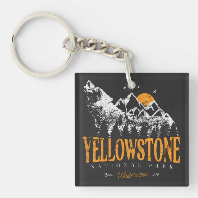 Yellowstone National Park Wolf Mountains Vintage   Key Ring (Front)