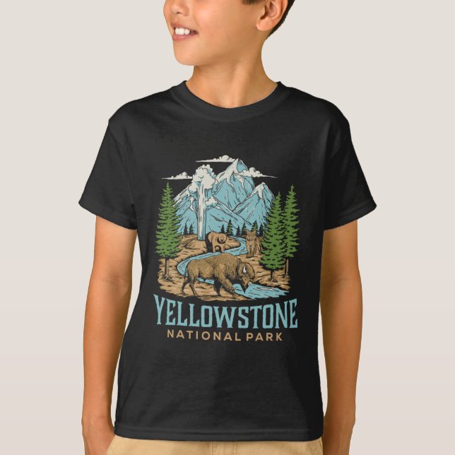 Yellowstone Us National Park Wolf Bison Bear Vinta T-Shirt (Front)