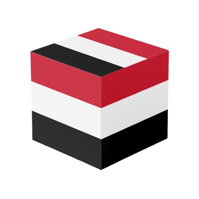 Yemen Flag Cube (Front Angled)