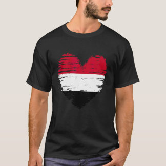 Yemen Heart Yemeni Flag Yemeni Pride T-Shirt