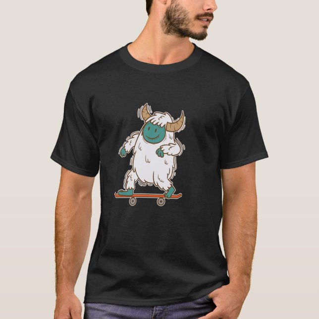 Yeti skating Snowman T-Shirt (Front)