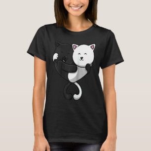 Yin and yang cats chinese Raglan Baseball T-Shirt