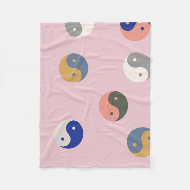 Yin and yang seamless pattern,repeatable spiritual fleece blanket (Front)