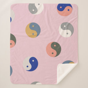 Yin and yang seamless pattern,repeatable spiritual sherpa blanket