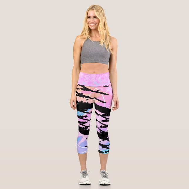 Yin Yang Capri Leggings (Front)