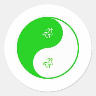 Yin Yang Irish Classic Round Sticker