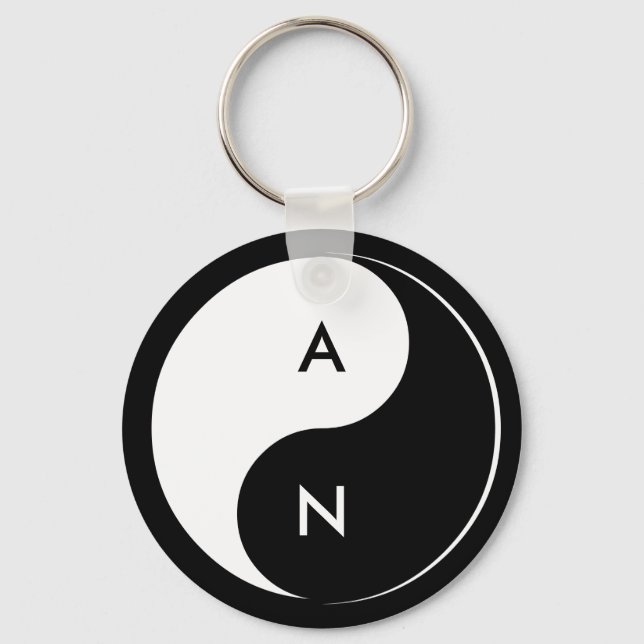 Yin Yang Lovers Initials keychain (Front)