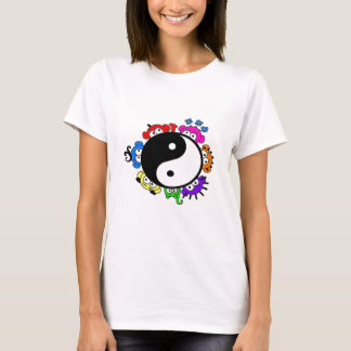 yin yang peek a boo g. T-Shirt