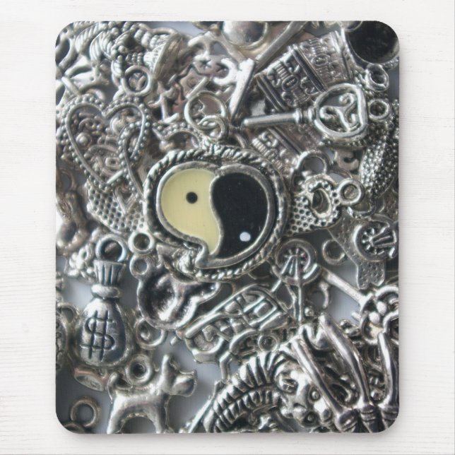 ying yang charm mouse mat (Front)