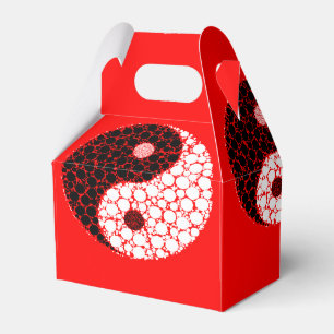 Ying yang circles on red favour box